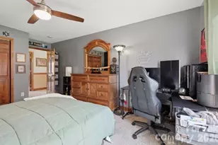 328 Davidson Ct, Taylorsville, NC 28681 - Photo 21