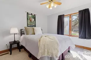 328 Davidson Ct, Taylorsville, NC 28681 - Photo 23