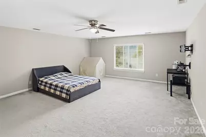 8538 Greenware Trail, Charlotte, NC 28269 - Photo 9