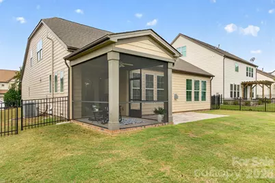 17511 Austins Creek Drive, Charlotte, NC 28278 - Photo 37