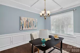 17511 Austins Creek Dr, Charlotte, NC 28278 - Photo 9