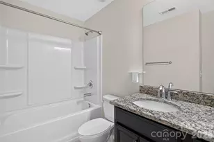 17511 Austins Creek Dr, Charlotte, NC 28278 - Photo 33