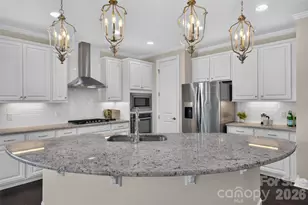 17511 Austins Creek Dr, Charlotte, NC 28278 - Photo 5