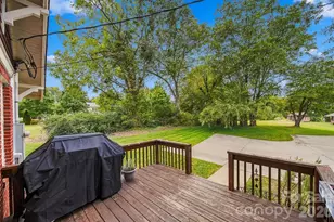 1339 5th St NE, Hickory, NC 28601 - Photo 21