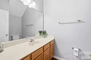 5426 Johnston Mill Ct, Charlotte, NC 28269 - Photo 17
