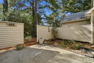 5426 Johnston Mill Ct, Charlotte, NC 28269 - Photo 31