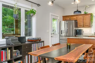 5 Goodman Rd, Asheville, NC 28804 - Photo 9