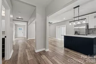 1309 Fairmont St, Charlotte, NC 28216 - Photo 9