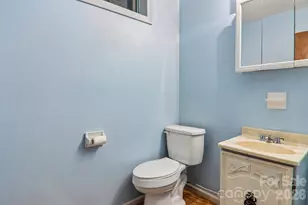 122 W Laurel Ln, Etowah, NC 28729 - Photo 37