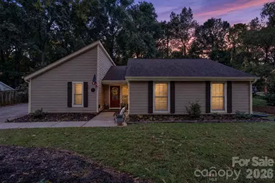 4506 Woods End Lane, Charlotte, NC 28277 - Photo 5