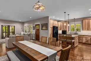 501 Sugar Maple Ln, Asheville, NC 28805 - Photo 9