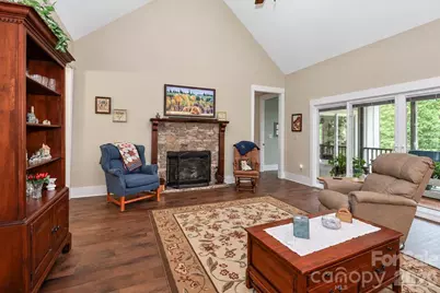 618 Saint Cloud Drive, Statesville, NC 28625 - Photo 9