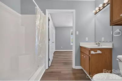 122 24th Street NW, Hickory, NC 28601 - Photo 11