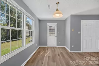 122 24th Street NW, Hickory, NC 28601 - Photo 17