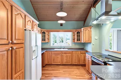 130 Center Avenue, Black Mountain, NC 28711 - Photo 21