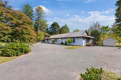 130 Center Avenue, Black Mountain, NC 28711 - Photo 27