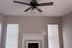 10904 Delsing Ct, Charlotte, NC 28214 - Photo 7