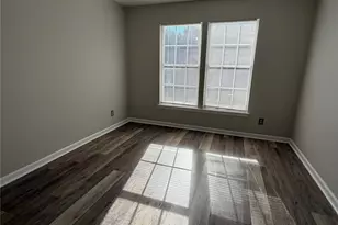 10904 Delsing Ct, Charlotte, NC 28214 - Photo 15