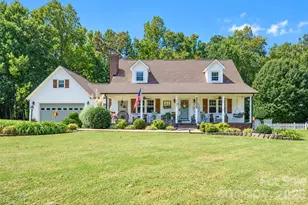 2105 Valley View Ln, Lincolnton, NC 28092 - Photo 1