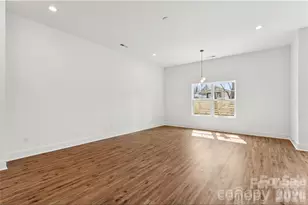 426 E 19th St, Charlotte, NC 28206 - Photo 7