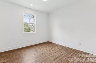 426 E 19th St, Charlotte, NC 28206 - Photo 15