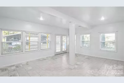 2340 E Nc 24/27 Road, Biscoe, NC 27209 - Photo 7