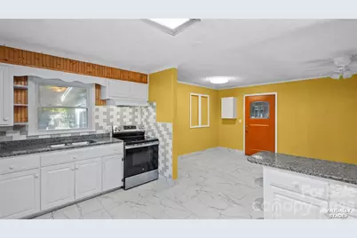 2340 E Nc 24/27 Road, Biscoe, NC 27209 - Photo 27