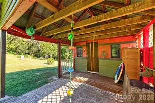 115 Spa St, Morganton, NC 28655 - Photo 5