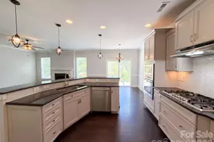 7412 Canova Ln, Charlotte, NC 28278 - Photo 7