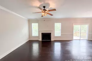 7412 Canova Ln, Charlotte, NC 28278 - Photo 3