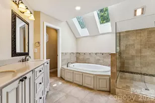 16516 Riverpointe Dr, Charlotte, NC 28278 - Photo 39