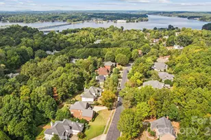 16516 Riverpointe Dr, Charlotte, NC 28278 - Photo 17