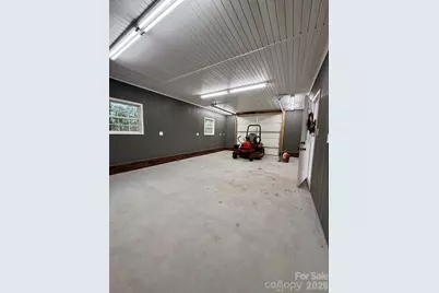 151 Robertson Drive, Taylorsville, NC 28681 - Photo 3