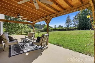2822 Carriage Crossing Drive, Matthews, NC 28105 - Photo 27
