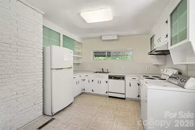 708 Montford Drive, Charlotte, NC 28209 - Photo 5