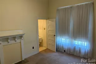 114 Hampton St, Chester, SC 29706 - Photo 17
