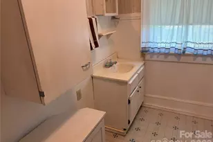 114 Hampton St, Chester, SC 29706 - Photo 21