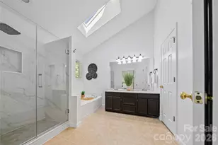 4138 Beauvista Dr, Charlotte, NC 28269 - Photo 21