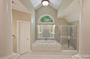 7705 Stonehaven Dr, Waxhaw, NC 28173 - Photo 23