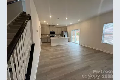 1241 30th Street Lane NE, Conover, NC 28613 - Photo 3