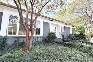 5915 Shumard Oak Ln, Charlotte, NC 28226 - Photo 1