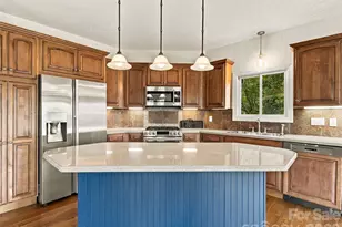 142 Twin Courts Dr, Weaverville, NC 28787 - Photo 11