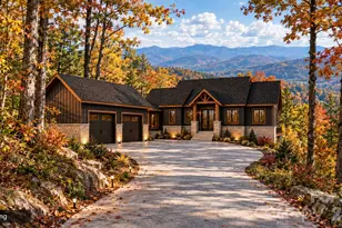 2222 Sleepy Hollow Dr, Waynesville, NC 28785 - Photo 1