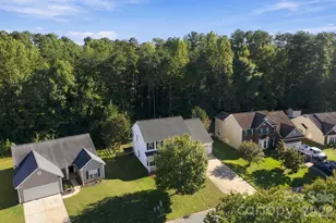 6730 Reedy Creek Rd, Charlotte, NC 28215 - Photo 35