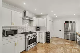 9006 St Croix Ln, Charlotte, NC 28277 - Photo 9
