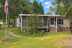 2008 7th Ave SW, Hickory, NC 28602 - Photo 1