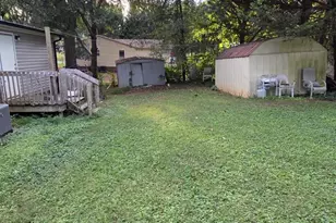 2008 7th Ave SW, Hickory, NC 28602 - Photo 7