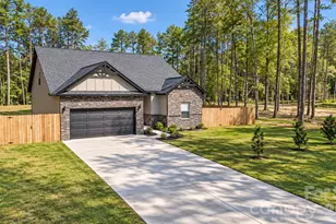 6519 Pargo Rd, Charlotte, NC 28216 - Photo 3