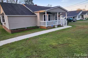 314 E 20th St, Kannapolis, NC 28083 - Photo 1