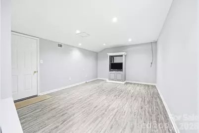 5020 Mandy Lane, Mount Holly, NC 28120 - Photo 33
